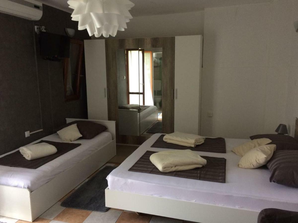 Apartmani Dana Sukošan Kültér fotó