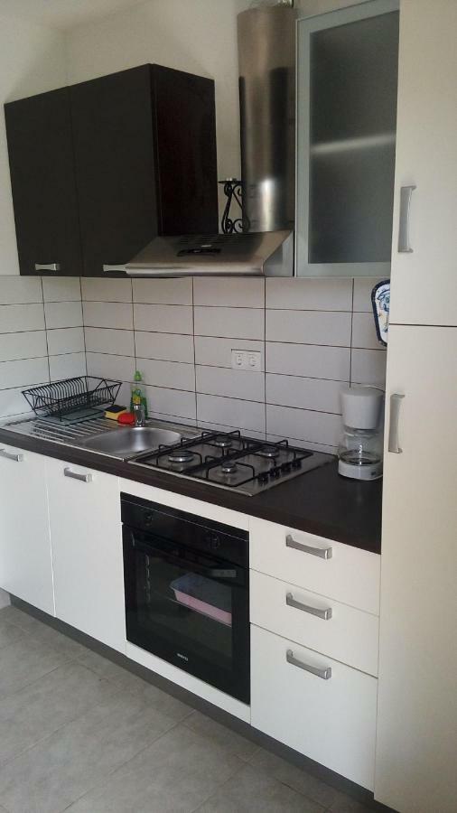 Apartmani Dana Sukošan Kültér fotó