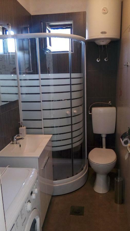 Apartmani Dana Sukošan Kültér fotó